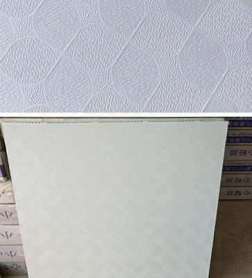 Harga yang pantas Plafon Gypsum PVC Tahan Air Menyerap Suara Untuk Plafon Hotel Oiffer on line