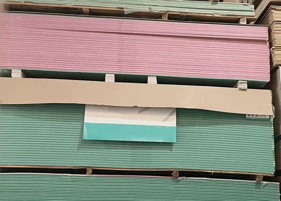 Harga yang pantas New Style Knauf Good Flatness Papan Gypsum tahan jamur dengan dekorasi modern yang digunakan untuk plaster langit-langit on line