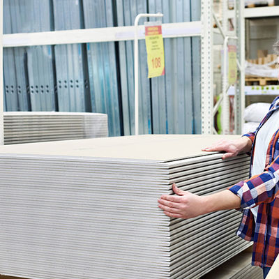 Harga yang pantas Papan gipsus persegi panjang Langit-langit Interior tidak mudah terbakar Gipsus inti tahan api Plasterboard on line