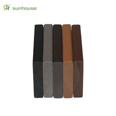 Harga yang pantas Modern Outdoor WPC Decking Square Fireproof Waterproof Anti-Slip Interlocking Flooring Permukaan halus Perlindungan anti rayap on line